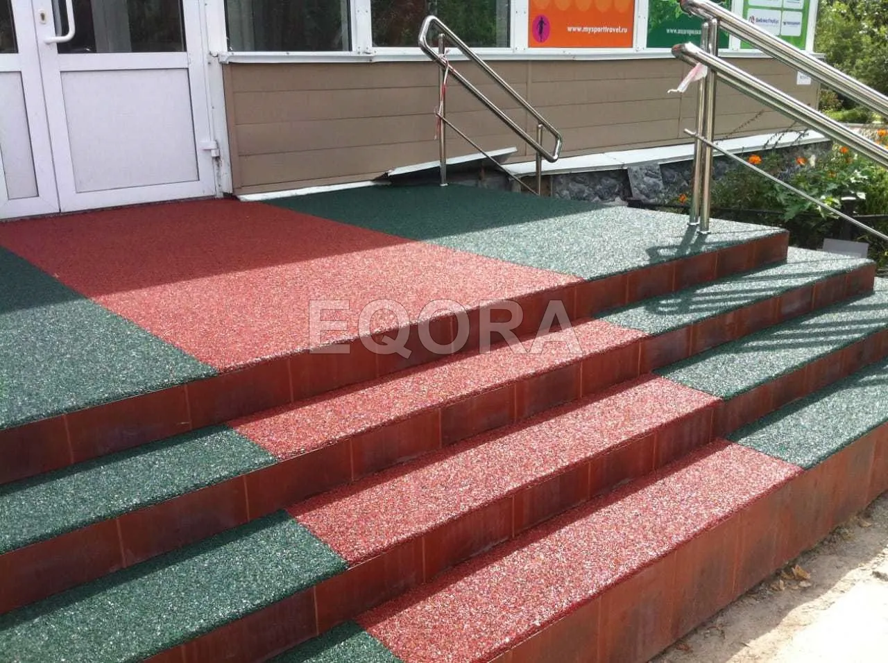 Резиновое покрытие на травмоопасные участки из резиновой крошки в Голышмановом